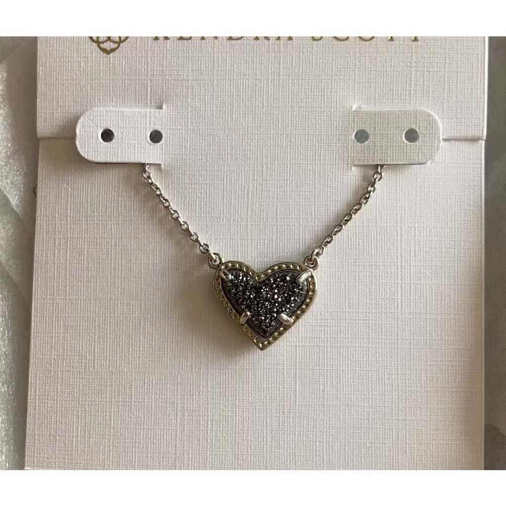 Kendra Scott Black Heart Pendant Necklace